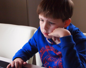 Новосибирская студентка выяснила, почему родители не хотят отдавать детей в школу